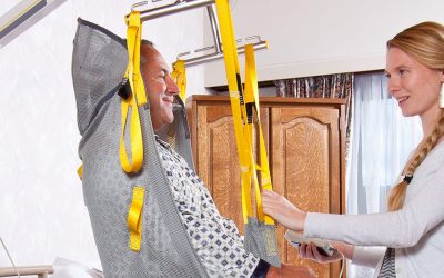 Mi padre ya no puede levantarse solo: ¿qué ayudas técnicas existen?